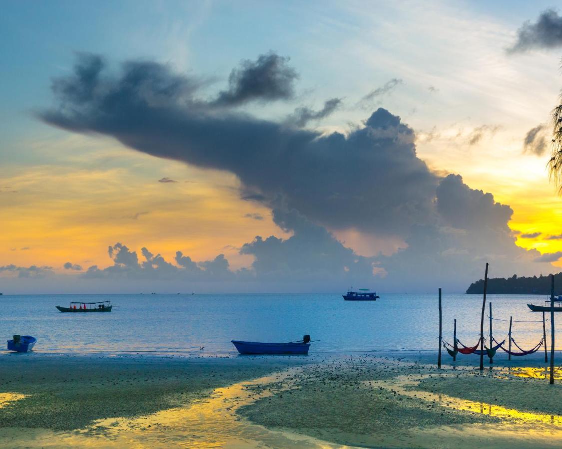 สรา รีสอร์ต Hotel เกาะรงสำลน ภายนอก รูปภาพ
