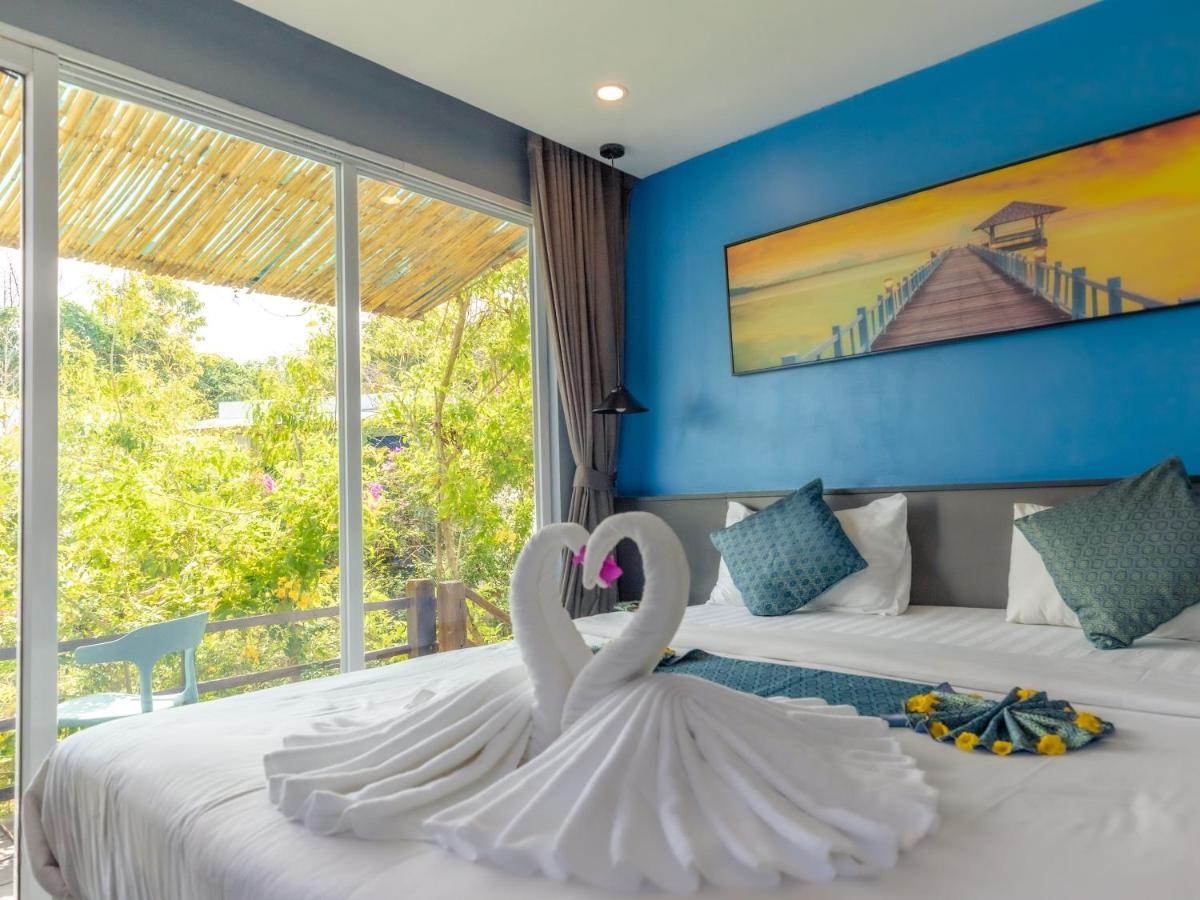 สรา รีสอร์ต Hotel เกาะรงสำลน ภายนอก รูปภาพ